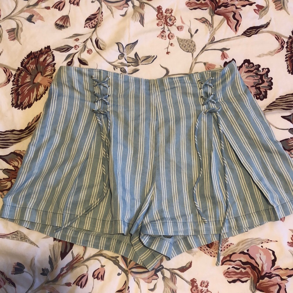 Forever 21 shorts